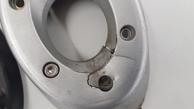 Pakoputkenp&auml;&auml; 14790-05H00-000